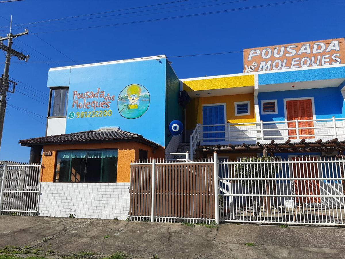 فندق Residencial Dos Moleques Capão da Canoa المظهر الخارجي الصورة